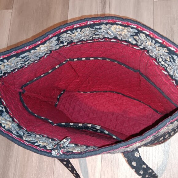 SOLD Vera Bradley Retired Black Floral 4-Piece Tote Bag Duffle Bag Garment Bag - Picture 4 of 16